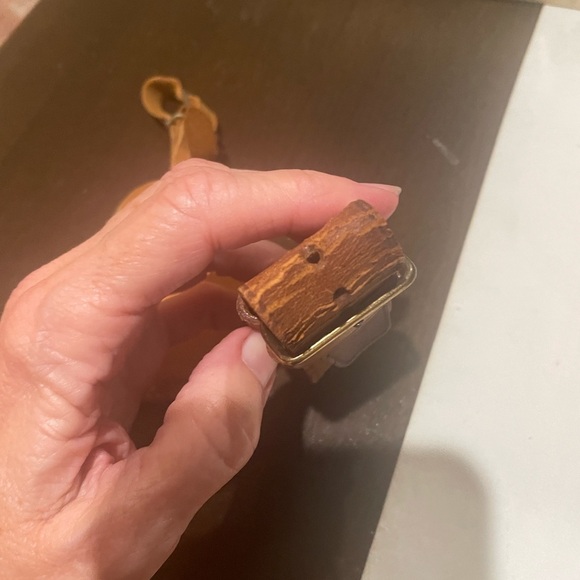 Louis Vuitton Leather Luggage Tag - Picture 4 of 4